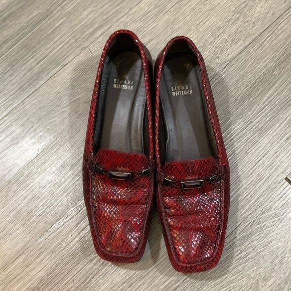 Stuart Weitzman Square Toe Red/Burgundy Crystal Embellishment Snake Print Flats - Picture 1 of 9